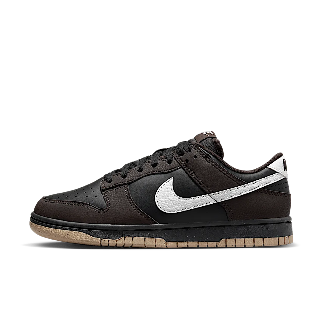 Overkicks - Nike Dunk Low Next Nature Velvet Brown (HF9984-001) - vista lateral