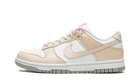 Overkicks - Nike Dunk Low Next Nature White Light Orewood Brown (DN1431-100) - vista lateral
