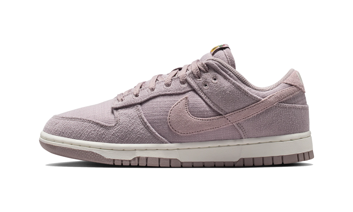Overkicks - Nike Dunk Low Now Accepting All Flowers Black (IQ0386-226) - vista lateral