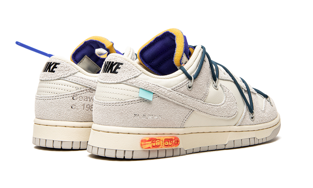 Overkicks - Nike Dunk Low Off-White Lot 16 (DJ0950-111) - par completo