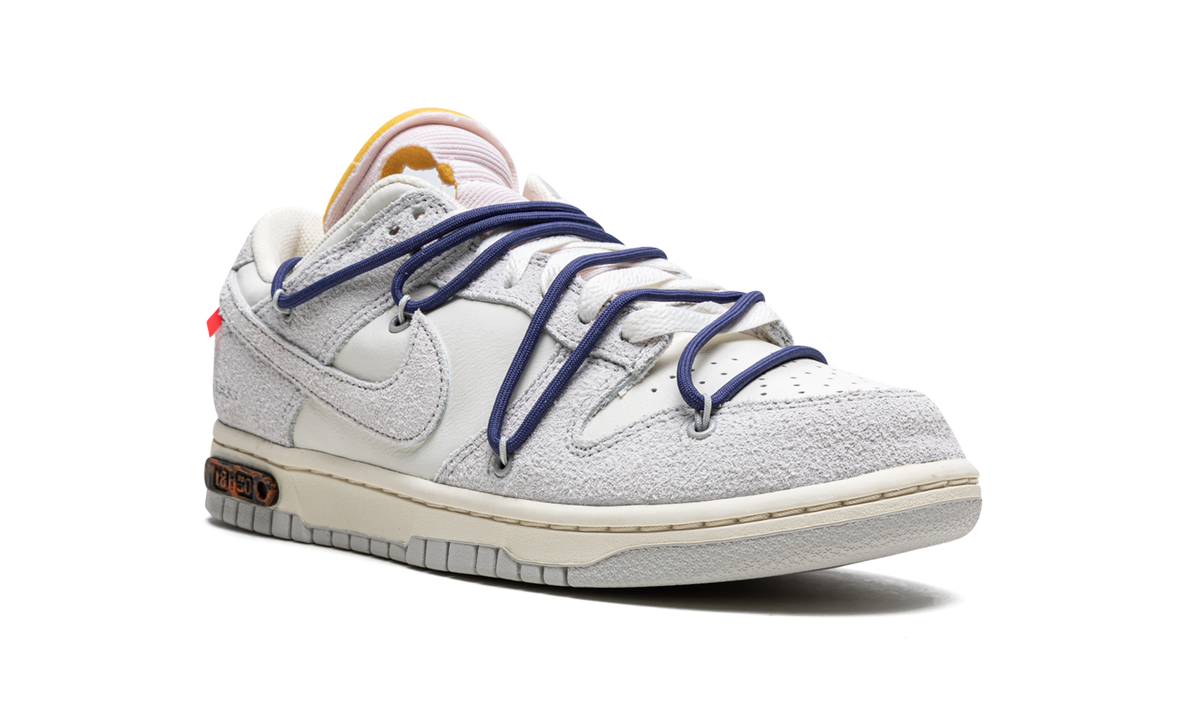 Overkicks - Nike Dunk Low Off-White Lot 18 (DJ0950-112) - detalle