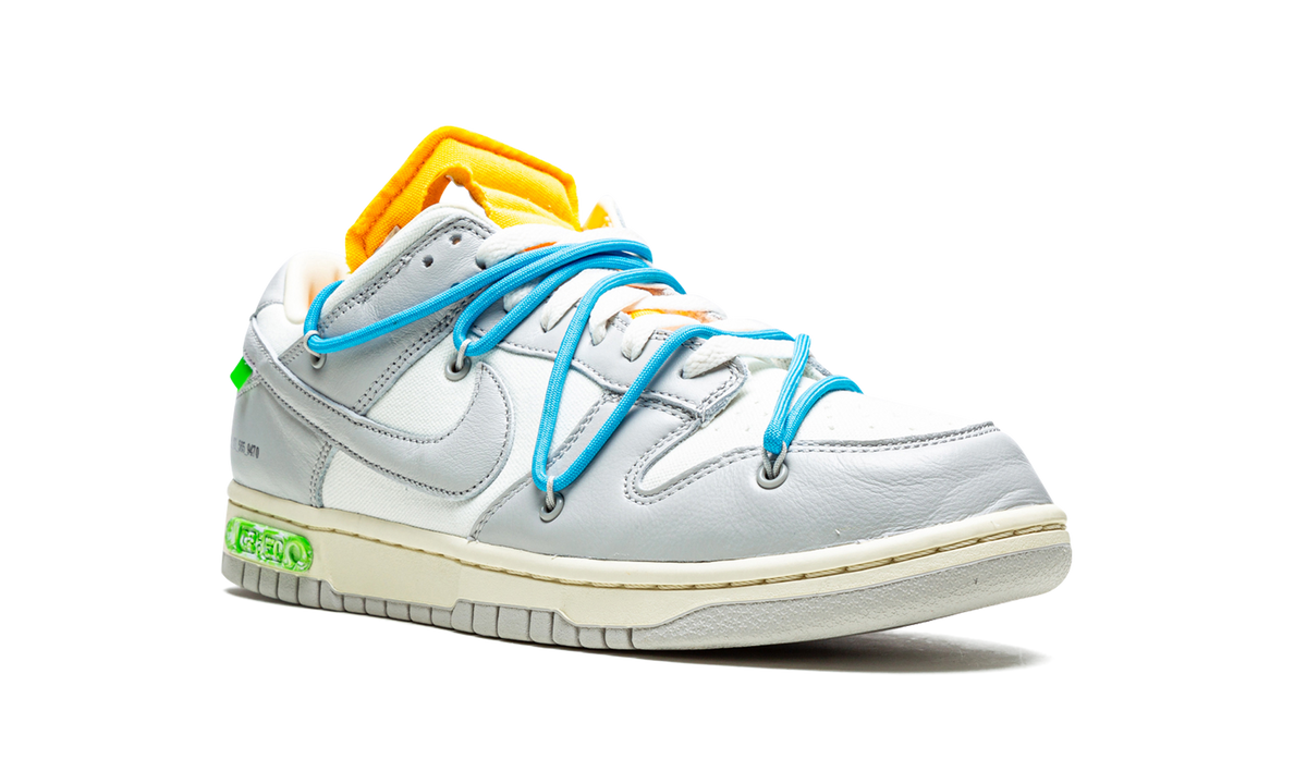 Overkicks - Nike Dunk Low Off-White Lot 2 (DM1602-115) - detalle etiqueta