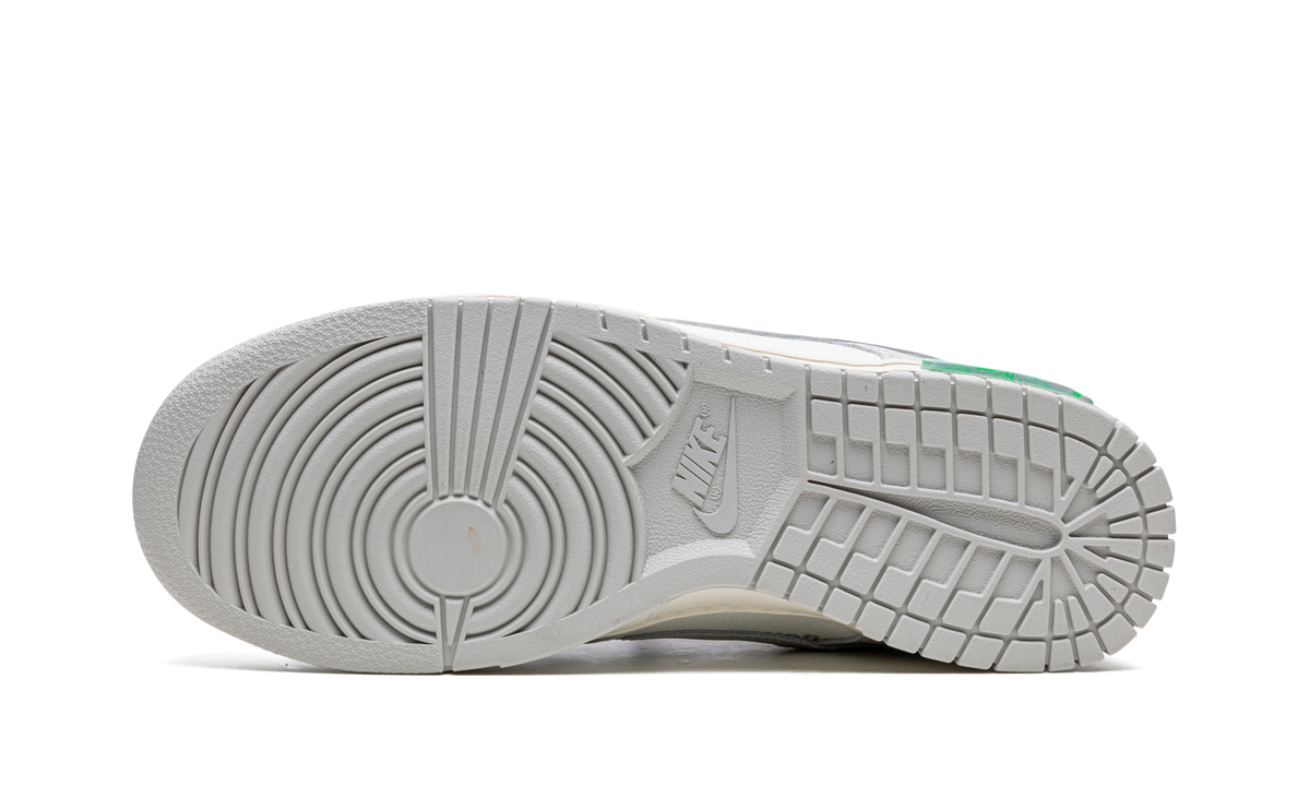 Overkicks - Nike Dunk Low Off-White Lot 30 (DM1602-122) - detalle suela