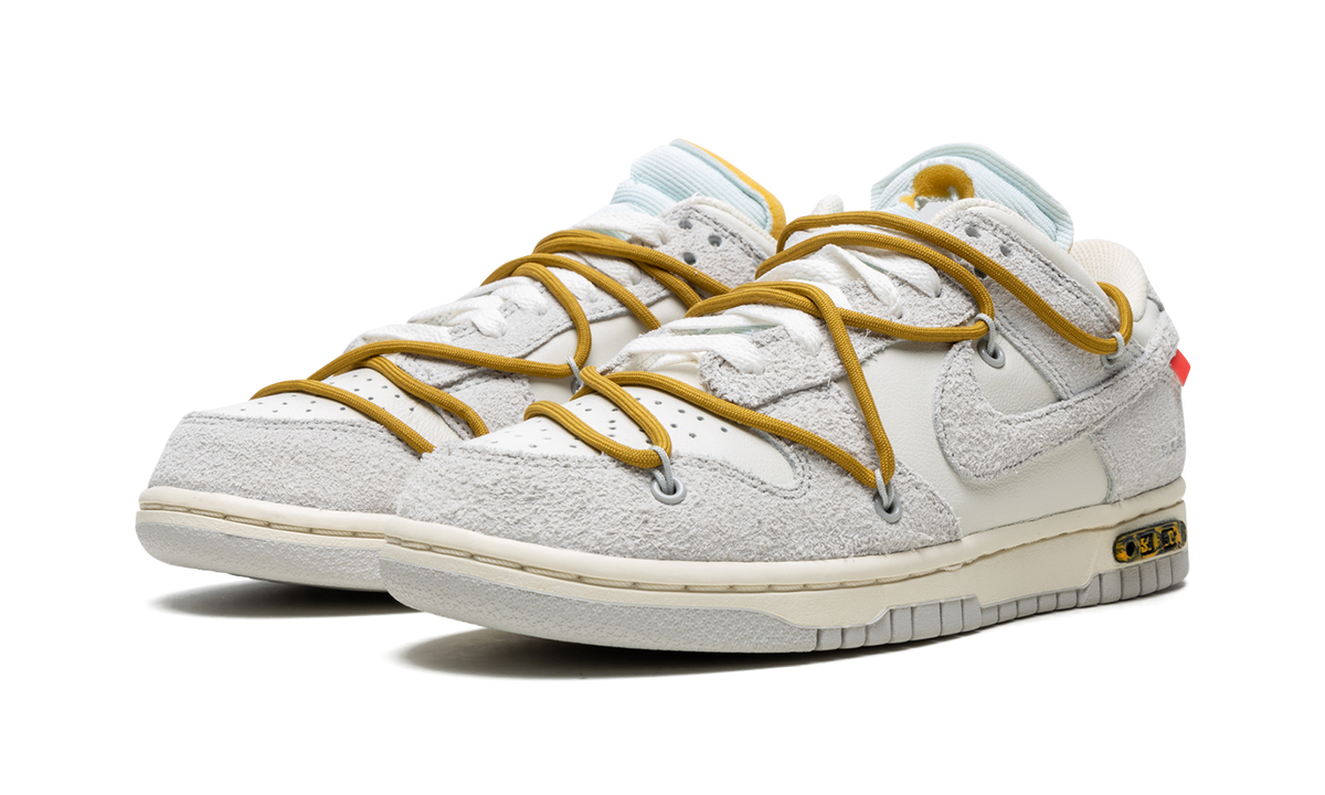 Overkicks - Nike Dunk Low Off-White Lot 37 (DJ0950-105) - par completo