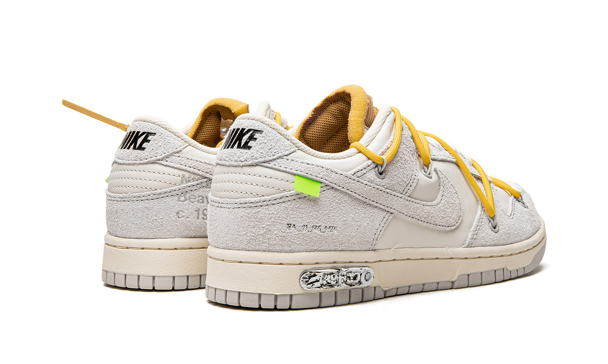 Overkicks - Nike Dunk Low Off-White Lot 39 (DJ0950-109) - par completo