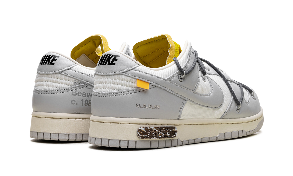 Overkicks - Nike Dunk Low Off-White Lot 41 (DM1602-105) - par completo