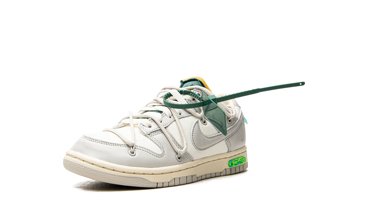 Overkicks - Nike Dunk Low Off-White Lot 42 (DM1602-117) - detalle lateral