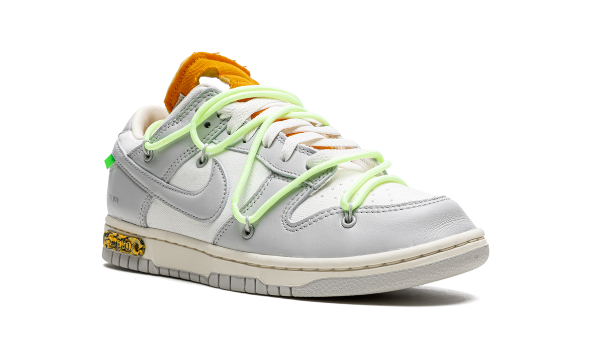 Overkicks - Nike Dunk Low Off-White Lot 43 (DM1602-128) - detalle talón