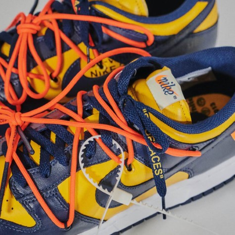 Overkicks - Nike Dunk Low Off-White University Gold (CT0856-700) - detalle upper