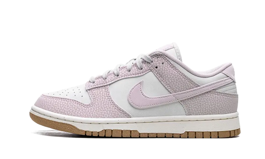 Overkicks - Nike Dunk Low PRM Next Nature Platinum Violet (FN6345-001) - vista lateral