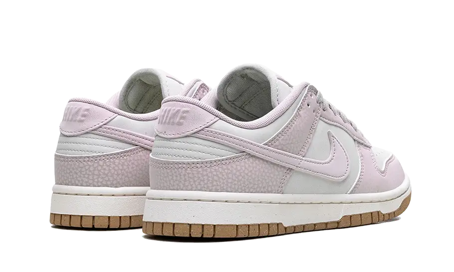 Overkicks - Nike Dunk Low PRM Next Nature Platinum Violet (FN6345-001) - par completo