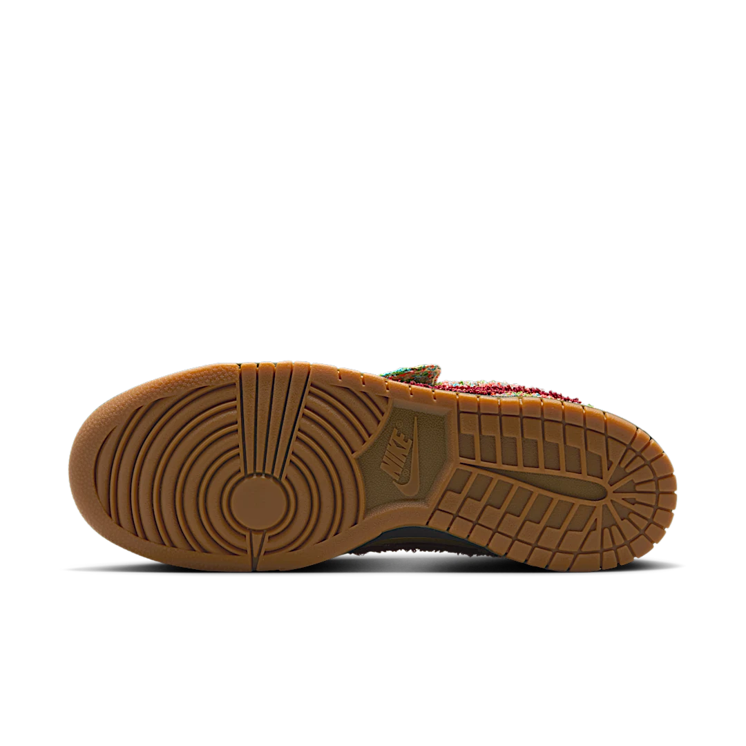 Overkicks - Nike Dunk Low Panda-Monium Green Curry Multi-Color (IB2263-300) - detalle suela