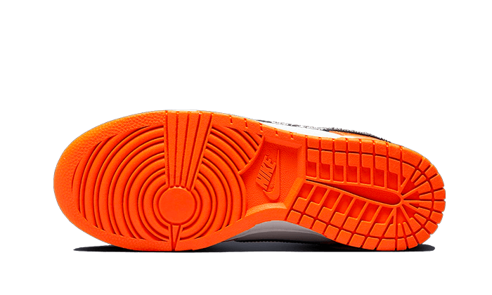 Overkicks - Nike Dunk Low Patent Halloween (2022) (DJ9955-800) - par completo