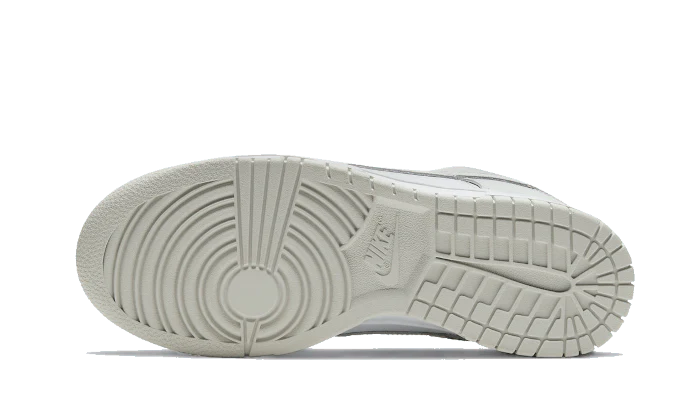 Overkicks - Nike Dunk Low Photon Dust (DD1503-103) - detalle suela