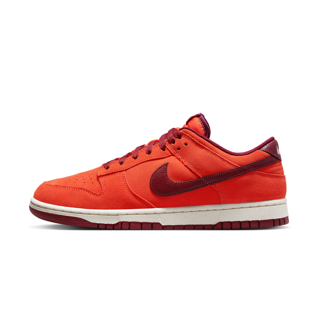 Overkicks - Nike Dunk Low Premium Team Orange (DQ8801-800) - vista lateral