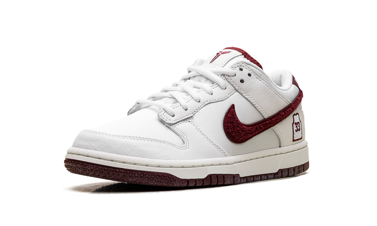 Overkicks - Nike Dunk Low Protro Kobe Bryant Lower Merion Home (IV0263-100) - detalle suela