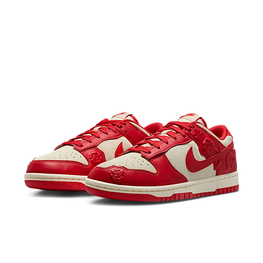 Overkicks - Nike Dunk Low Red Roses (HF1986-100) - vista trasera