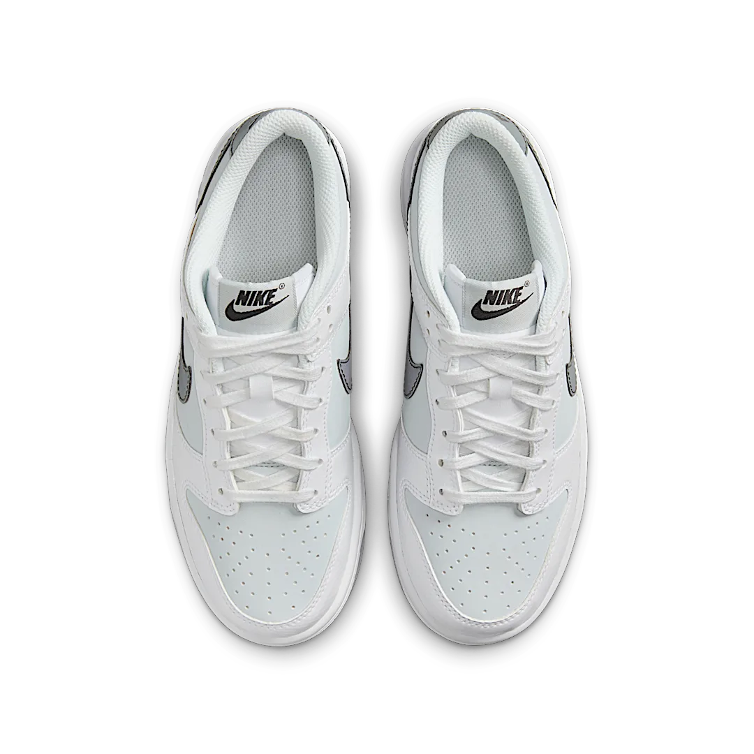 Overkicks - Nike Dunk Low Reflective Swoosh White (FV0365-100) - par completo