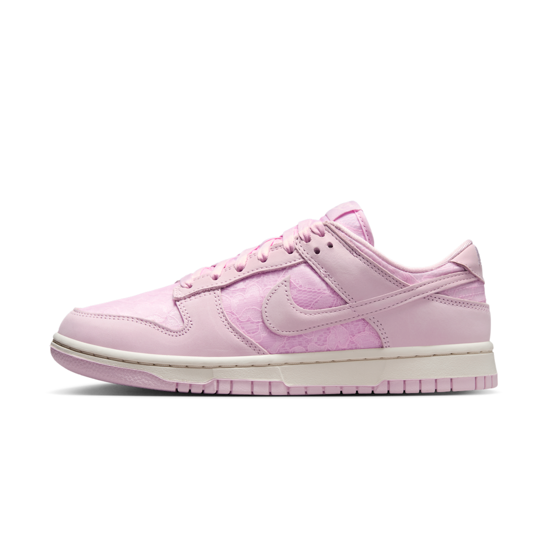 Overkicks - Nike Dunk Low Regal Pink (HJ5870-600) - vista lateral