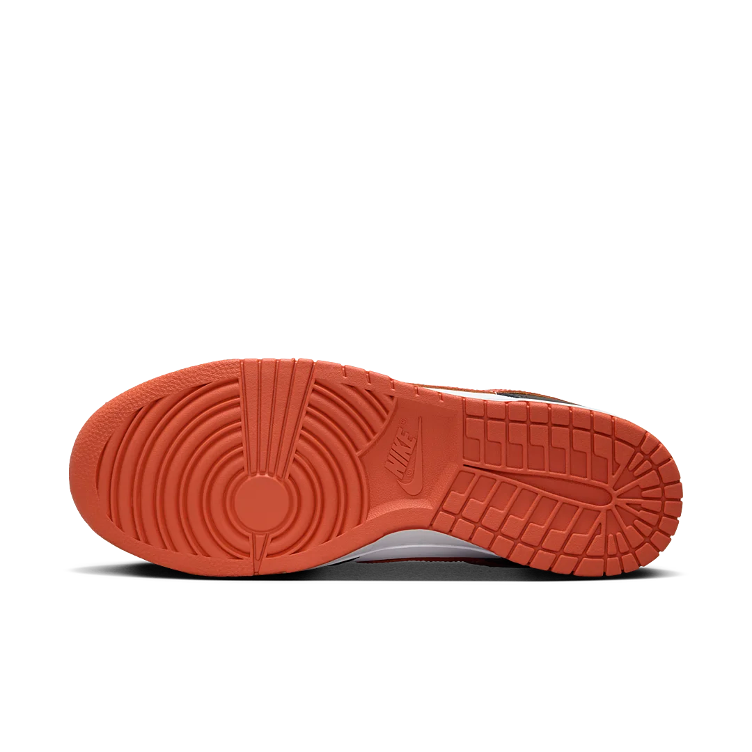 Overkicks - Nike Dunk Low Retro Dragon Red (DV0833-108) - detalle suela
