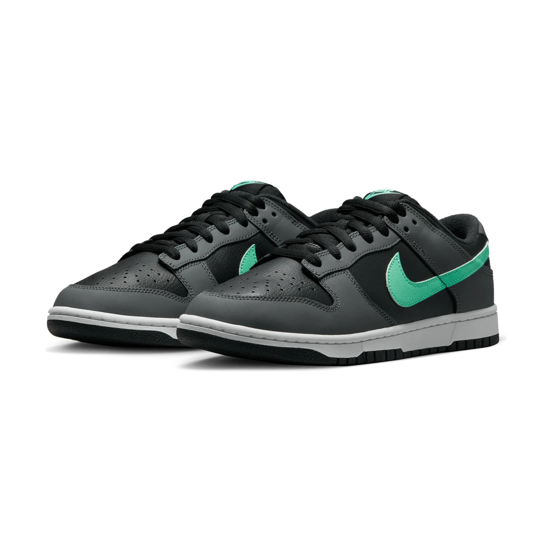 Overkicks - Nike Dunk Low Retro Green Glow (FB3359-001) - vista trasera