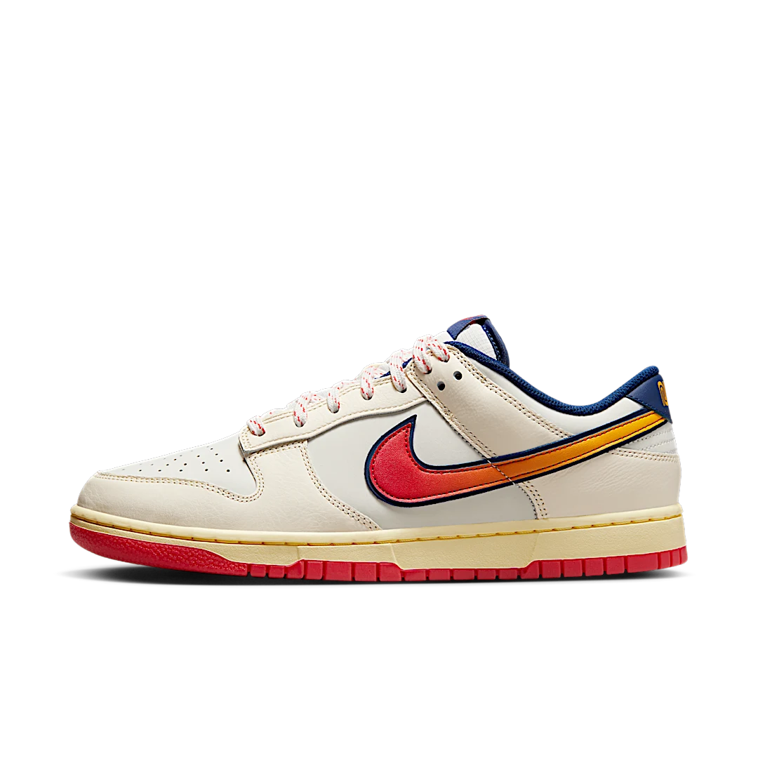 Overkicks - Nike Dunk Low Retro Lettering (HV5749-110) - vista lateral