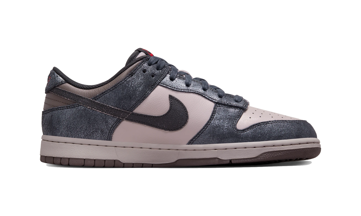 Overkicks - Nike Dunk Low Retro NYC CBGB (IB2258-001) - detalle suela