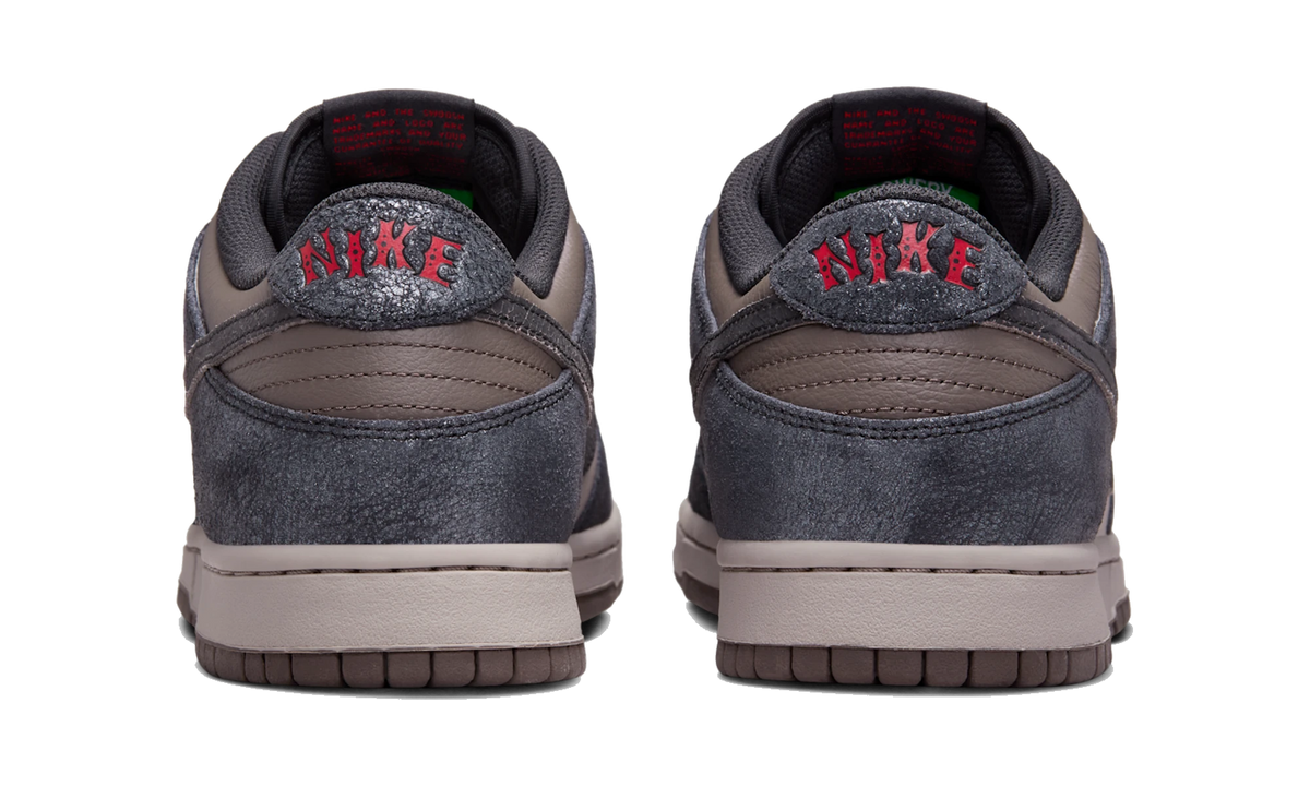 Overkicks - Nike Dunk Low Retro NYC CBGB (IB2258-001) - detalle talón