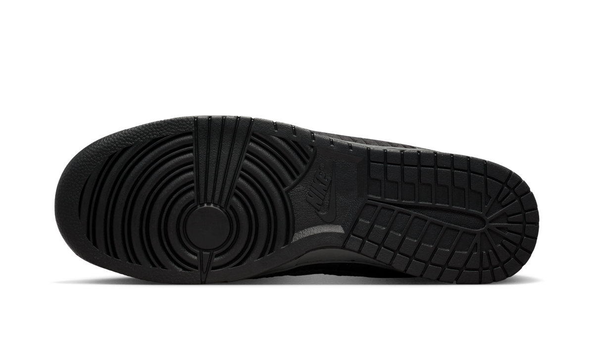 Overkicks - Nike Dunk Low Retro Premium Black Corduroy (IB7746-001) - par completo