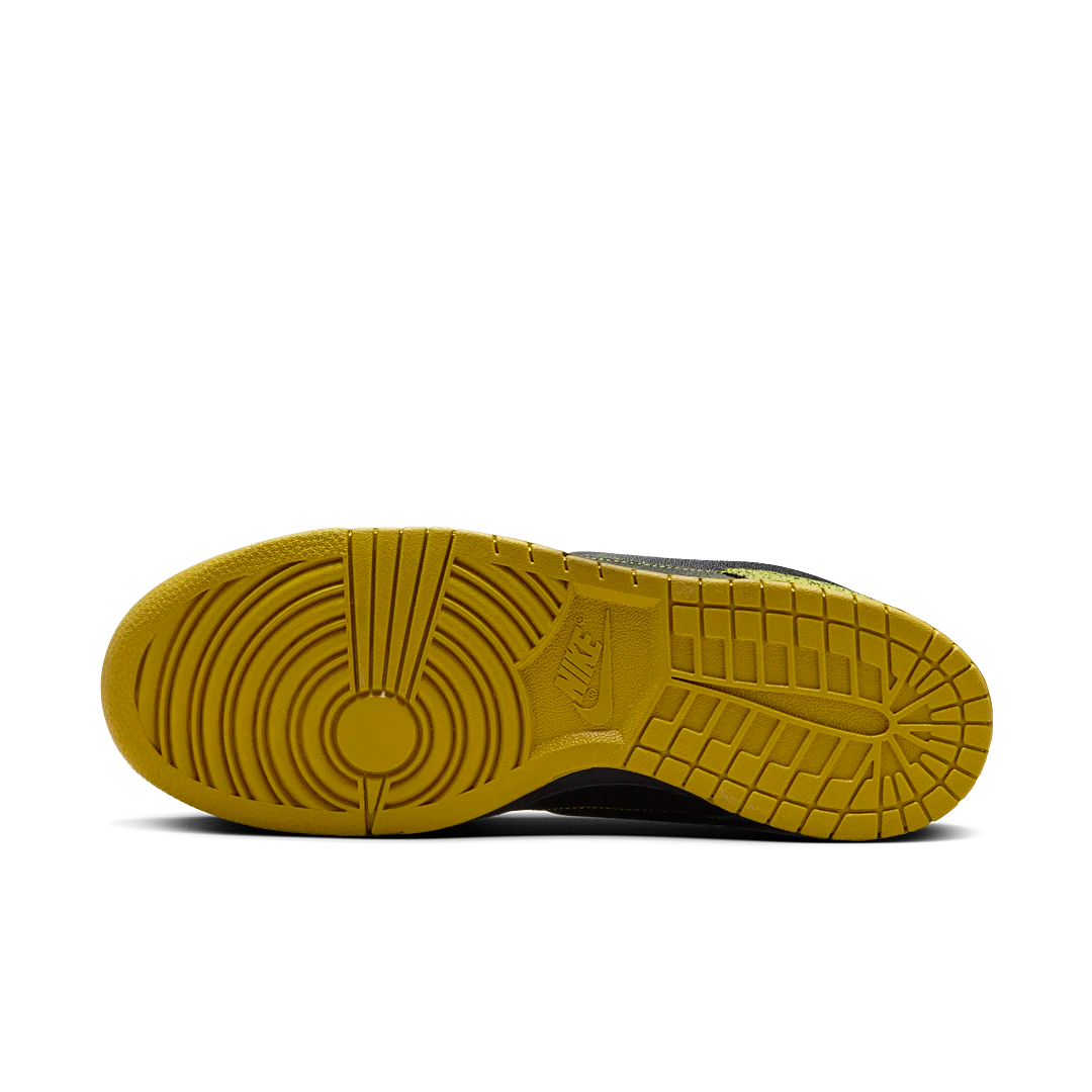 Overkicks - Nike Dunk Low Retro QS Halloween Skull (HV6103-300) - detalle suela