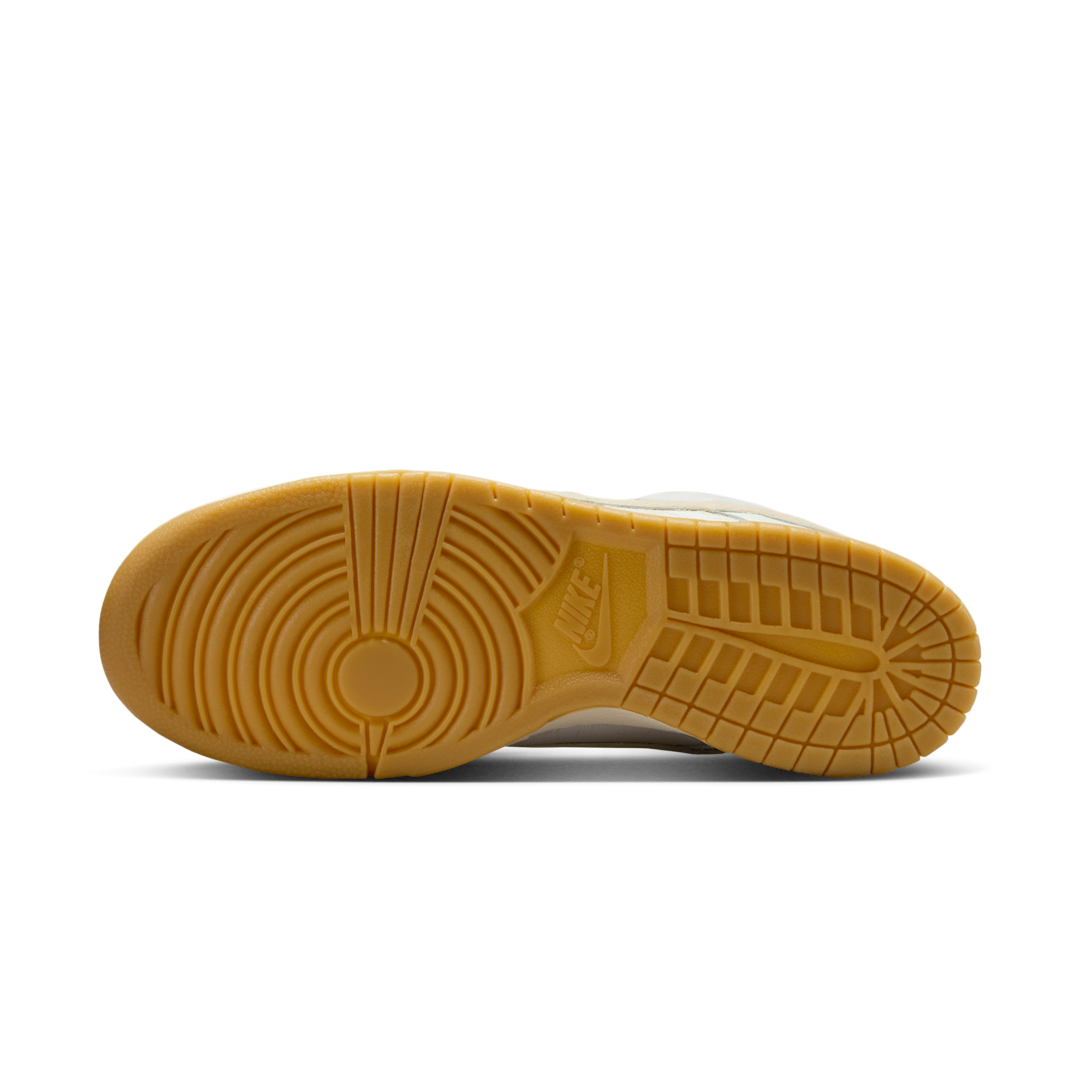Overkicks - Nike Dunk Low Retro QS Tokyo City Edition (IB2259-001) - detalle suela