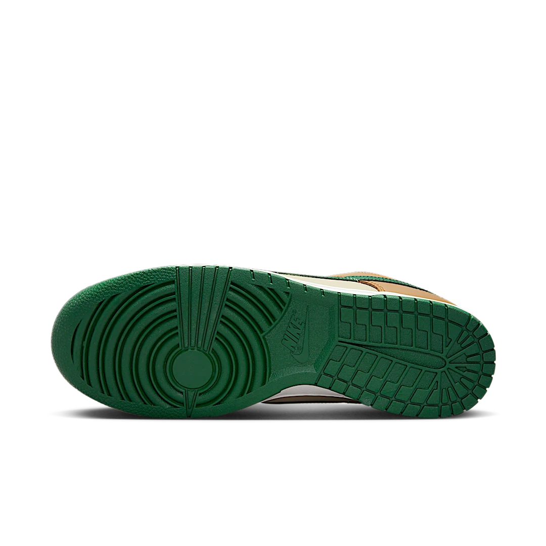 Overkicks - Nike Dunk Low Retro Rattan Gorge Green (FB7160-231) - detalle suela