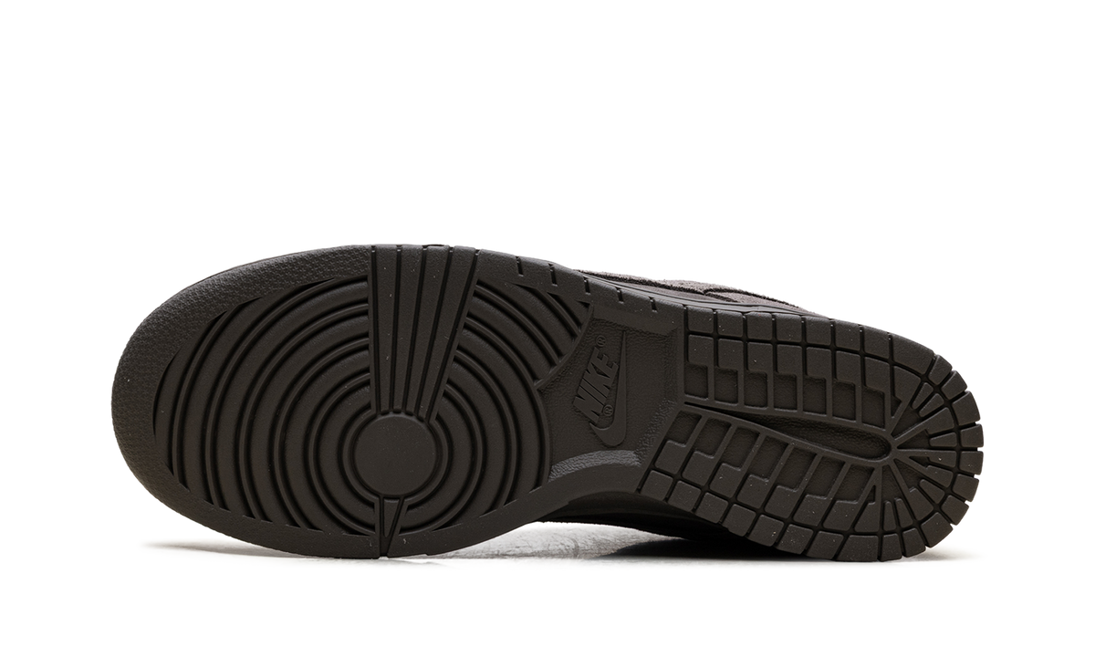 Overkicks - Nike Dunk Low Retro SE Cave Stone (IB6651-200) - detalle suela