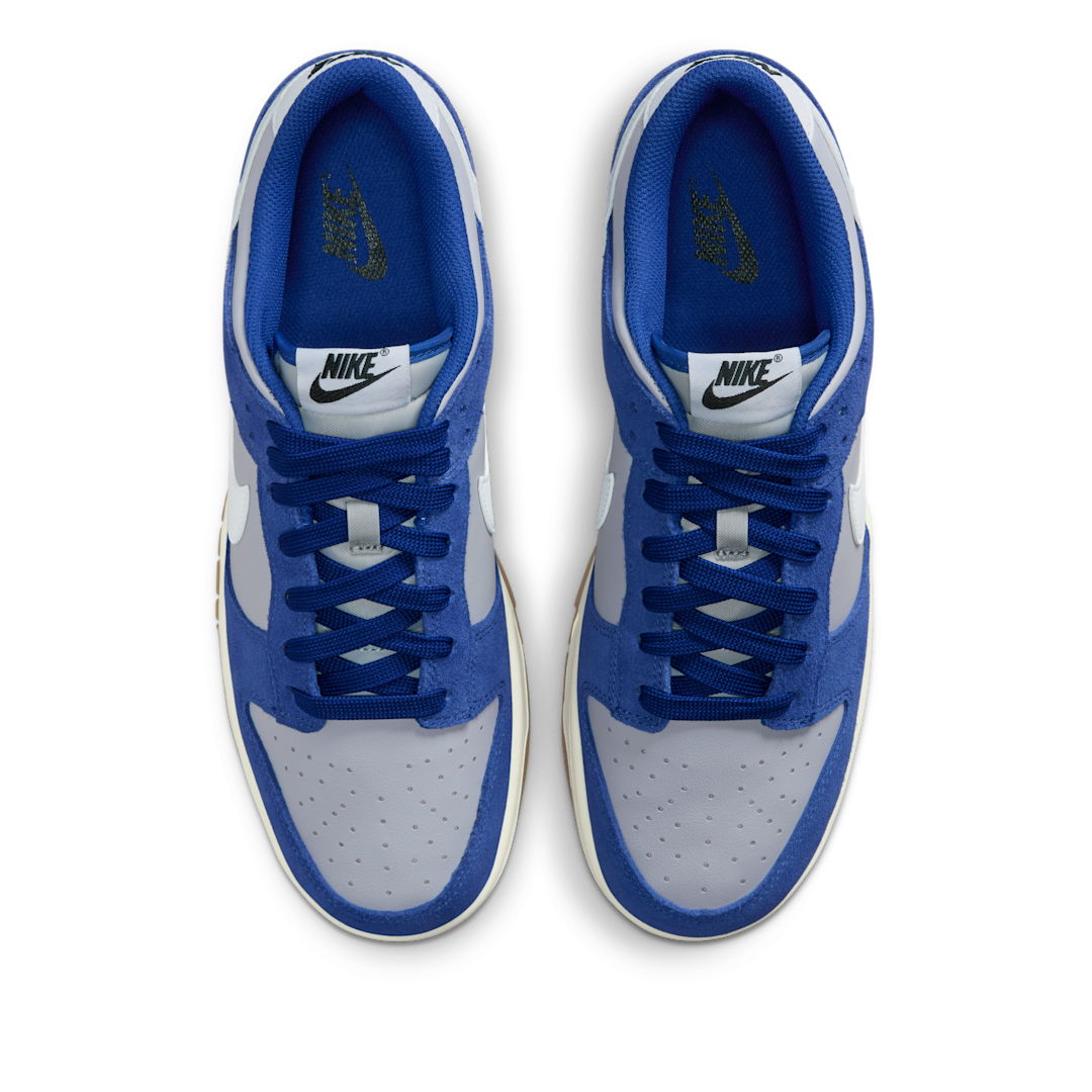 Overkicks - Nike Dunk Low Retro SE Deep Royal Blue Gum (IB6399-003) - par completo