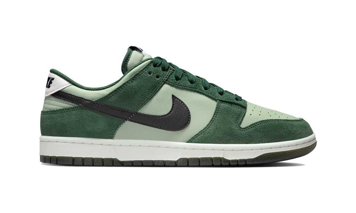 Overkicks - Nike Dunk Low Retro SE Jade Horizon Fir (IB6399-301) - detalle suela