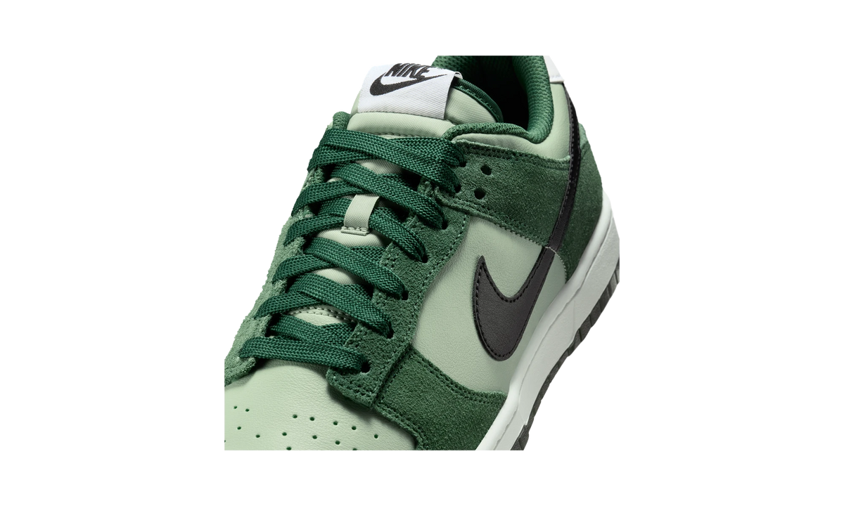 Overkicks - Nike Dunk Low Retro SE Jade Horizon Fir (IB6399-301) - detalle lateral interior