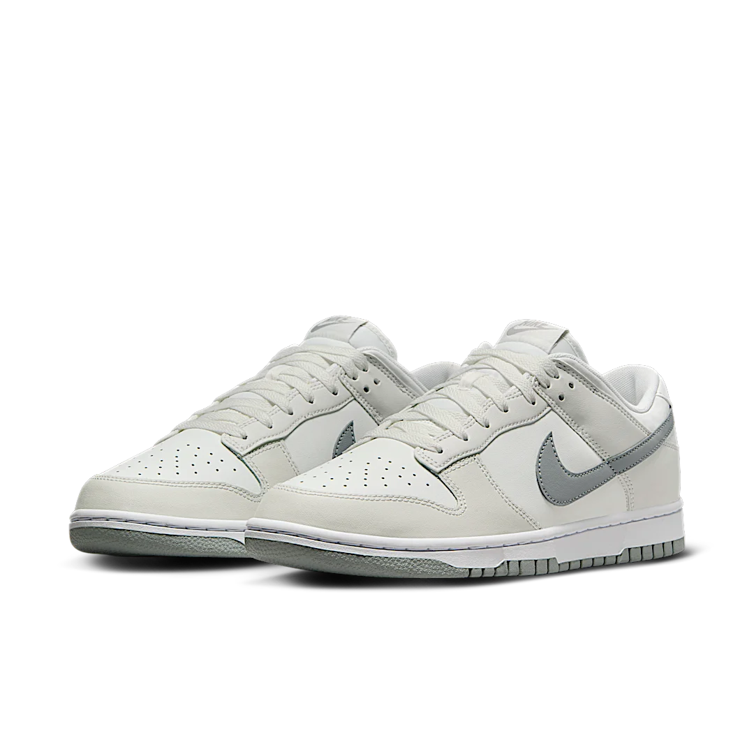 Overkicks - Nike Dunk Low Retro Summit White Light Smoke Grey (DV0831-106) - vista trasera