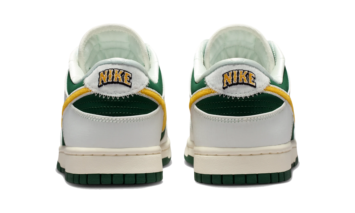 Overkicks - Nike Dunk Low Retro Varsity Jacket Sail Fir University Gold (IM4413-100) - detalle talón