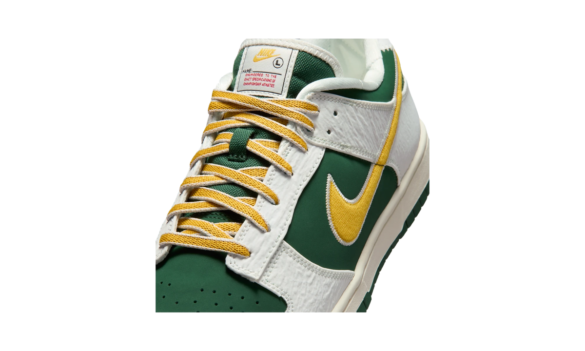 Overkicks - Nike Dunk Low Retro Varsity Jacket Sail Fir University Gold (IM4413-100) - detalle lateral interior