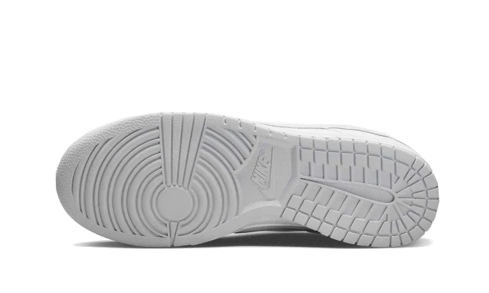 Overkicks - Nike Dunk Low Retro White Pure Platinum (DV0831-101) - par completo