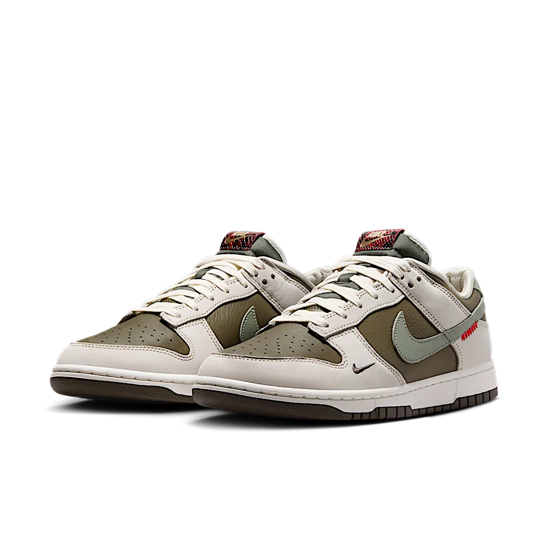 Overkicks - Nike Dunk Low Retro Year of the Snake (2025) (HV5980-231) - vista trasera