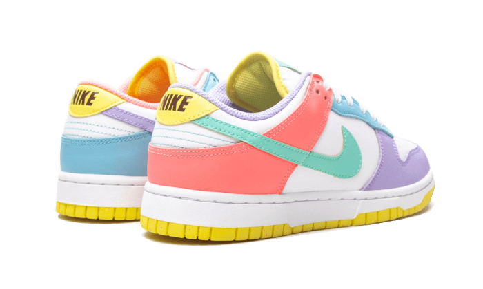 Overkicks - Nike Dunk Low SE Easter Candy (DD1872-100) - par completo