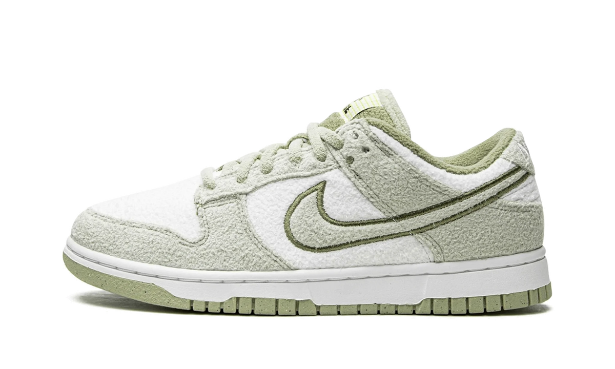 Overkicks - Nike Dunk Low SE Fleece Pack Honeydew (DQ7579-300) - vista lateral