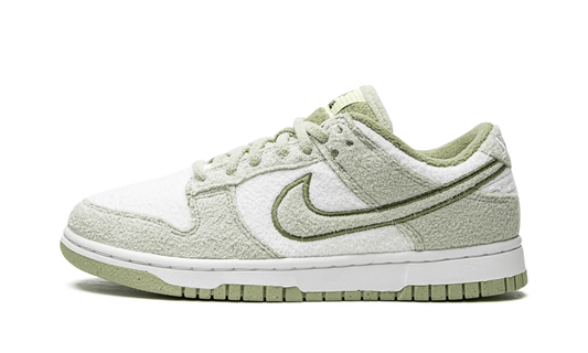 Overkicks - Nike Dunk Low SE Fleece Pack Honeydew (DQ7579-300) - vista lateral