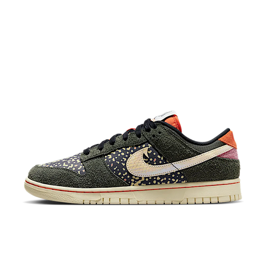 Overkicks - Nike Dunk Low SE Gone Fishing Rainbow Trout (FN7523-300) - vista lateral