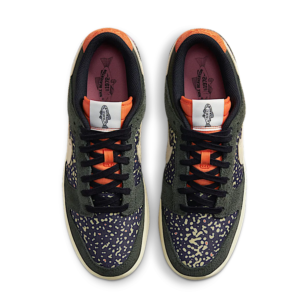 Overkicks - Nike Dunk Low SE Gone Fishing Rainbow Trout (FN7523-300) - par completo