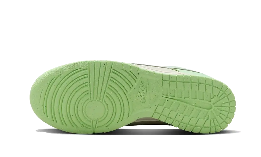 Overkicks - Nike Dunk Low SE Next Nature Sea Glass (FN6344-001) - par completo