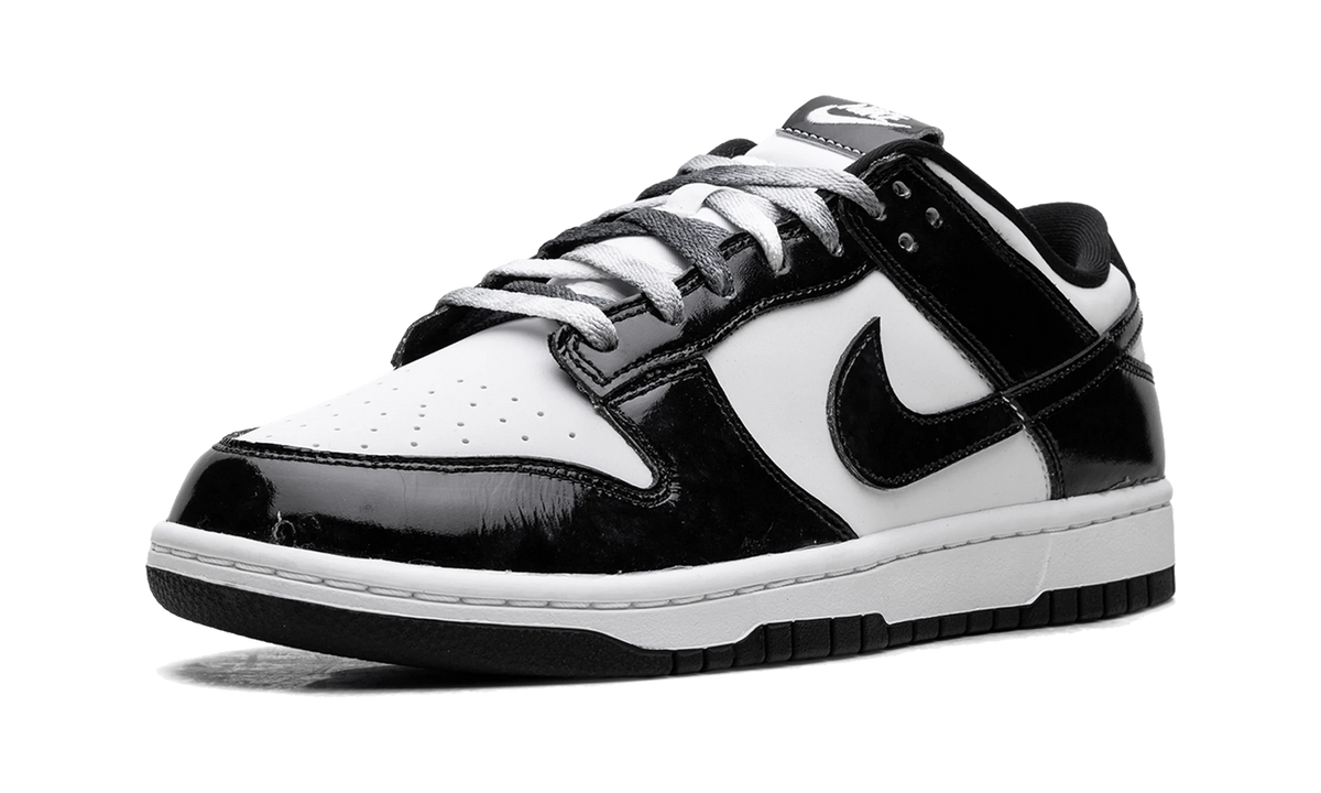 Overkicks - Nike Dunk Low SE Panda (HQ1965-100) - detalle suela
