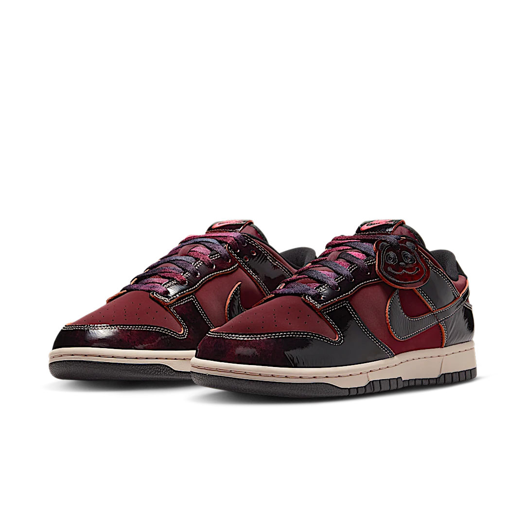Overkicks - Nike Dunk Low SE Red Panda (HQ1965-600) - vista trasera