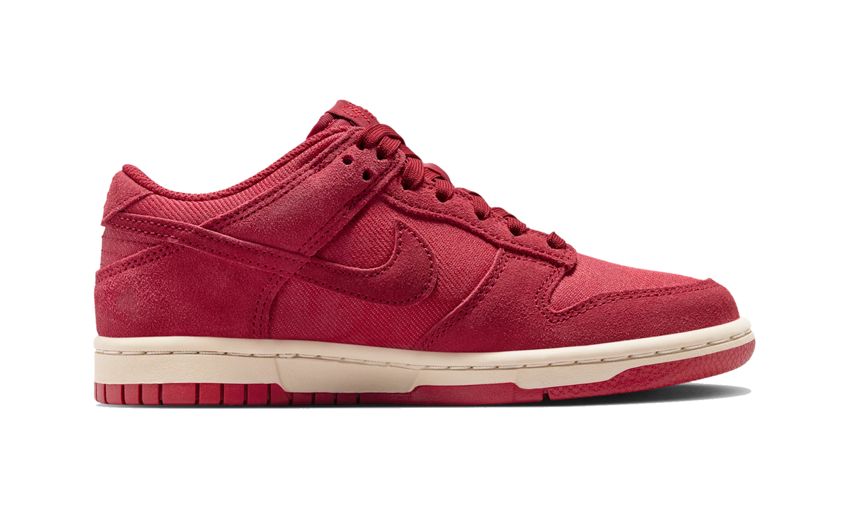Overkicks - Nike Dunk Low SE Team Crimson (IB5691-600) - detalle suela
